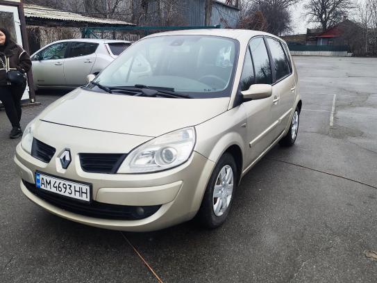 Renault Megane scenic                   2007г. в рассрочку