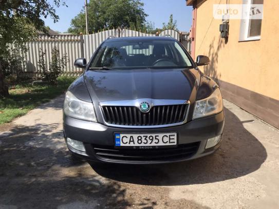 Skoda Octavia 2011г. в рассрочку