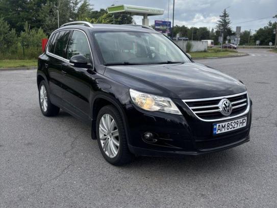 Volkswagen Tiguan
                          2010г. в рассрочку