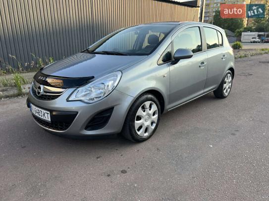 Opel Corsa                           2012г. в рассрочку