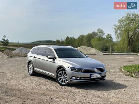 Volkswagen Passat 2015г. в рассрочку