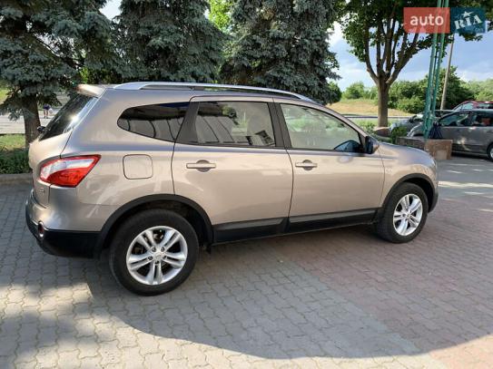 Nissan Qashqai +2                      2012г. в рассрочку