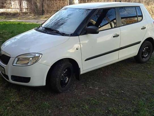 Skoda Fabia 2010г. в рассрочку