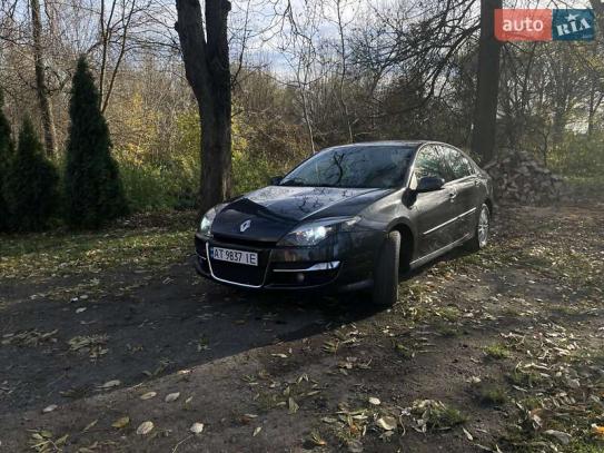 Renault Laguna 2011г. в рассрочку