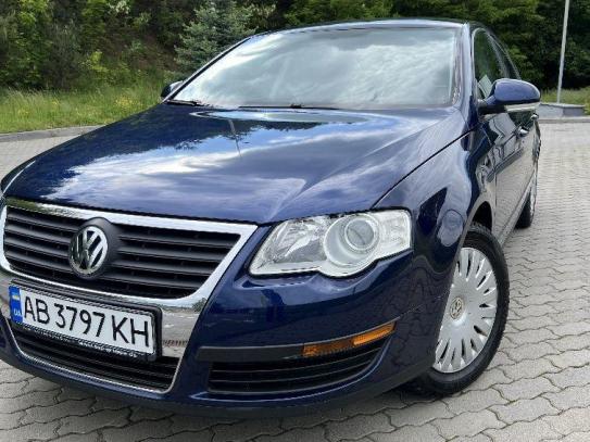 Volkswagen Passat sedan
                    2005г. в рассрочку