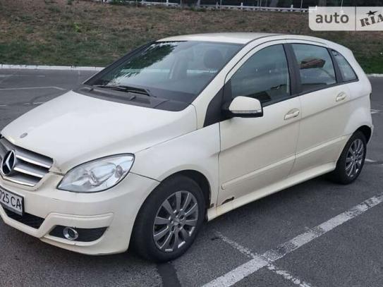 Mercedes-benz B-class 2011р. у розстрочку