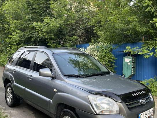 Kia Sportage                        2004г. в рассрочку
