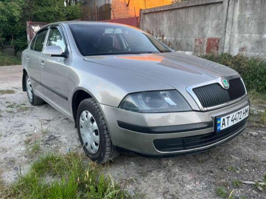 Skoda Octavia                         2008г. в рассрочку