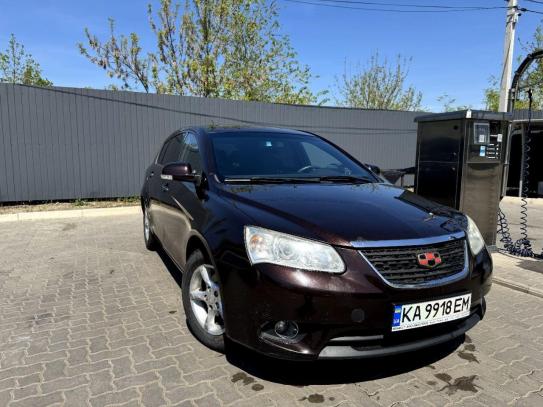 Geely Emgrand                         2013г. в рассрочку