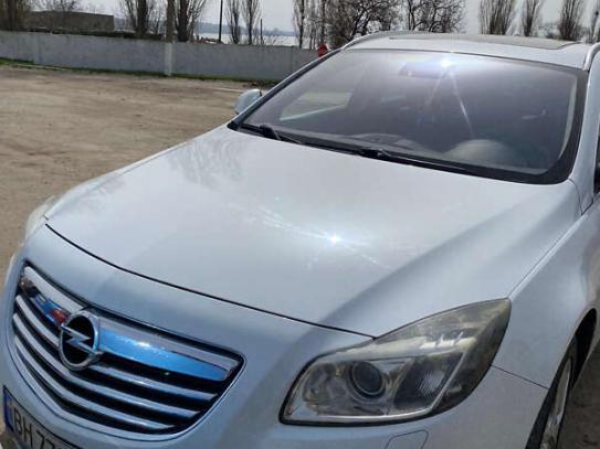 Opel Insignia 2011г. в рассрочку