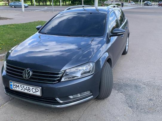 Volkswagen Passat                          2012г. в рассрочку