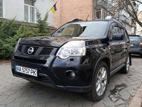 Nissan X-trail                         2011г. в рассрочку