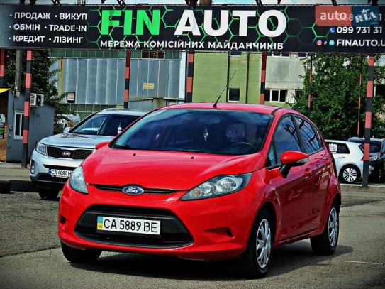 Ford Fiesta                          2011г. в рассрочку
