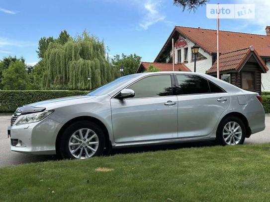 Toyota Camry 2012г. в рассрочку