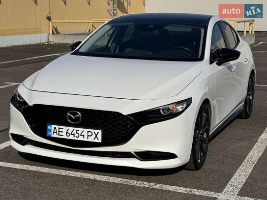Mazda 3                               2019г. в рассрочку