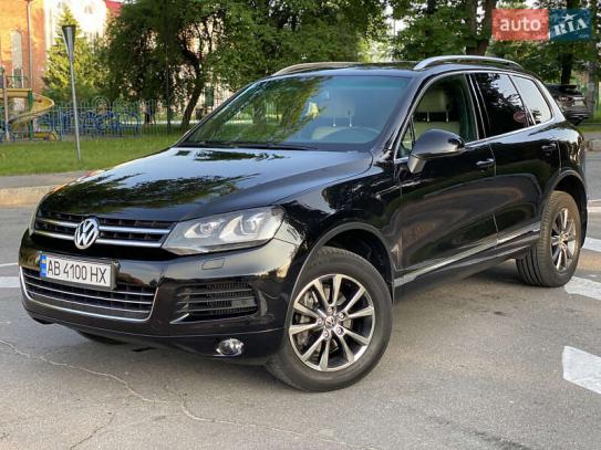 Volkswagen Touareg                         2013г. в рассрочку