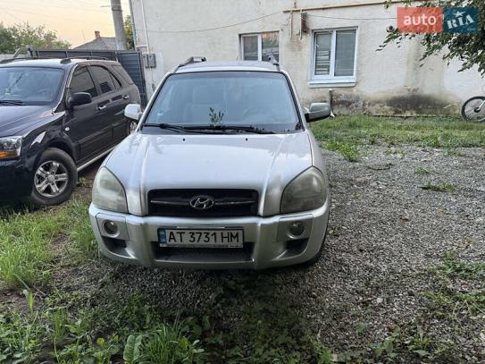 Hyundai Tucson                          2005г. в рассрочку