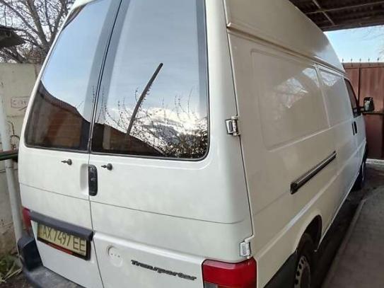 Volkswagen Transporter
                     2001г. в рассрочку