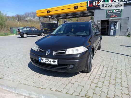 Renault Megane 2009г. в рассрочку