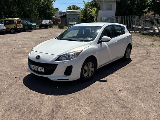 Mazda 3                               2011г. в рассрочку