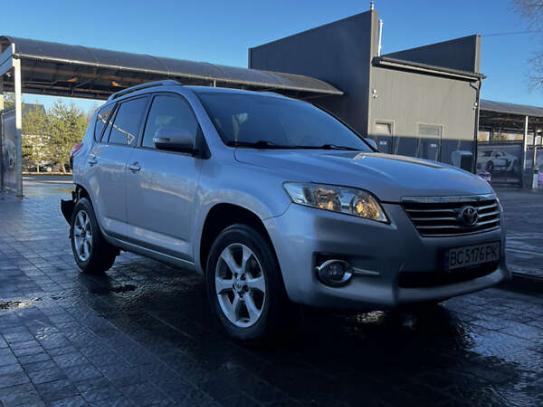 Toyota Rav4 2011г. в рассрочку