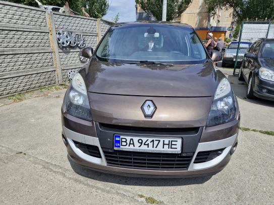 Renault Megane                          2010г. в рассрочку