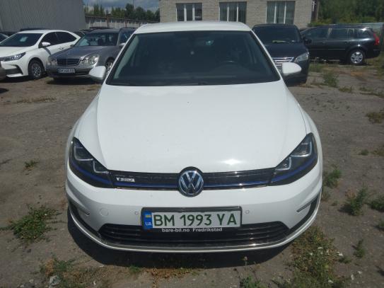 Volkswagen E-golf 2015р. у розстрочку