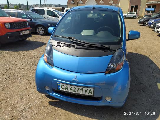 Mitsubishi I-miev 2011р. у розстрочку