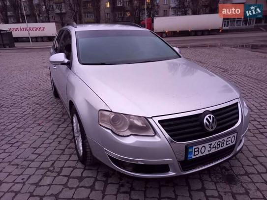 Volkswagen Passat
                          2007г. в рассрочку