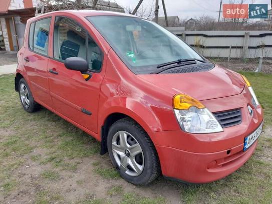Renault Modus                           2006г. в рассрочку