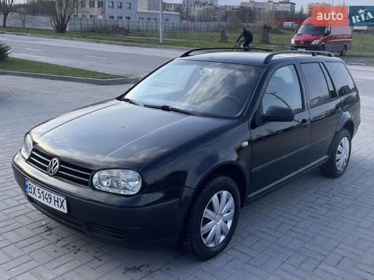 Volkswagen Golf
                            2001г. в рассрочку