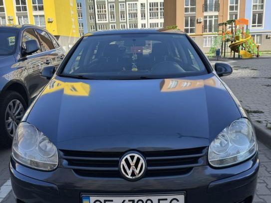 Volkswagen Golf 2008г. в рассрочку