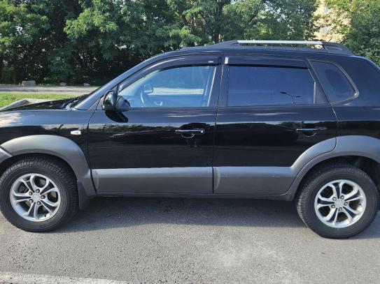 Hyundai Tucson                          2008г. в рассрочку