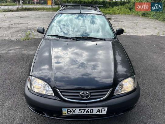 Toyota Avensis
                         2001г. в рассрочку
