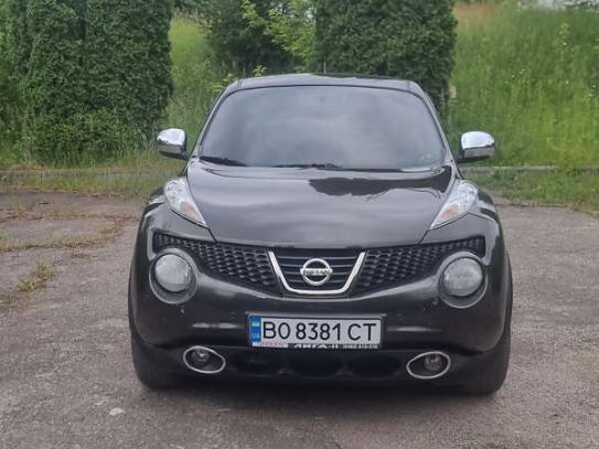 Nissan Juke                            2013г. в рассрочку