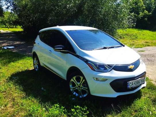 Chevrolet Bolt ev
                         2018г. в рассрочку