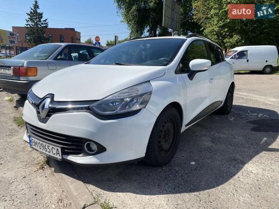 Renault Clio
                            2015г. в рассрочку