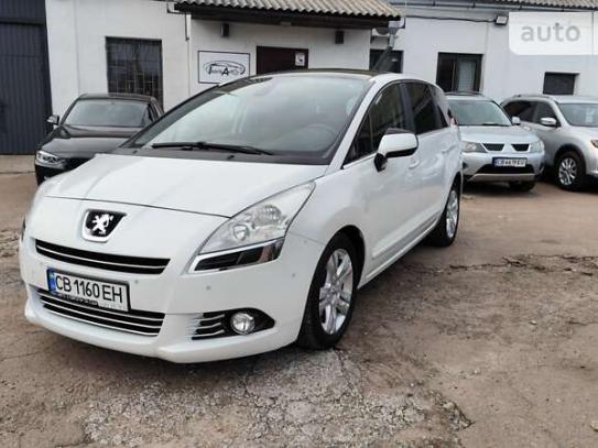 Peugeot 5008 2011г. в рассрочку