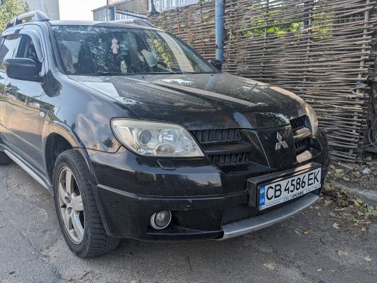 Mitsubishi Outlander 2006г. в рассрочку