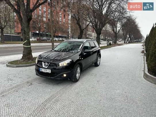 Nissan Qashqai +2                      2011г. в рассрочку