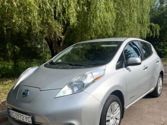 Nissan Leaf
                            2016г. в рассрочку