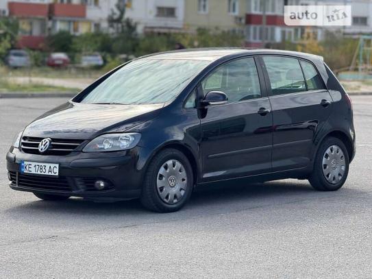 Volkswagen Golf plus 2005г. в рассрочку