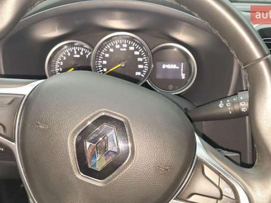 Renault Sandero                         2020г. в рассрочку