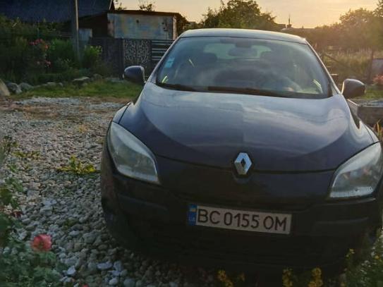 Renault Megane 2010р. у розстрочку