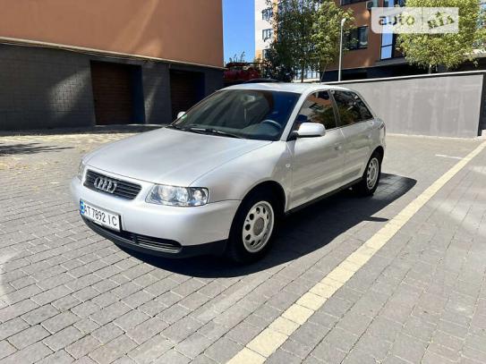 Audi A3 2002г. в рассрочку