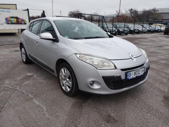 Renault Megane 2009г. в рассрочку