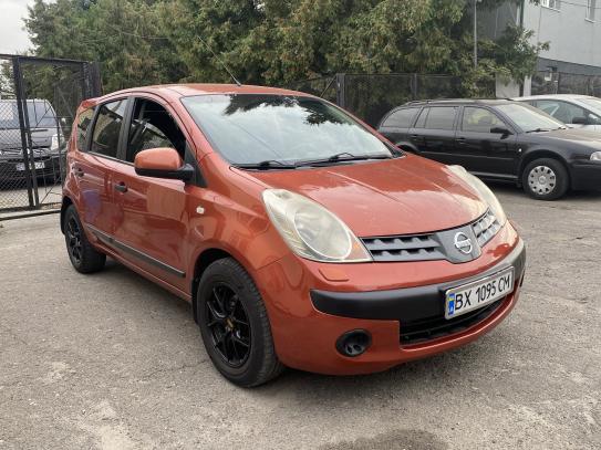 Nissan Note 2006р. у розстрочку