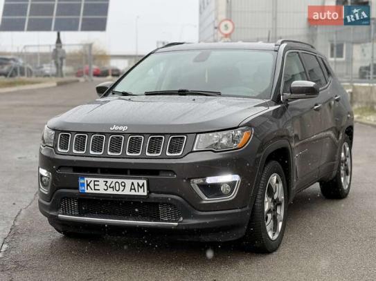 Jeep Compass
                         2019г. в рассрочку