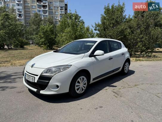 Renault Megane 2010г. в рассрочку