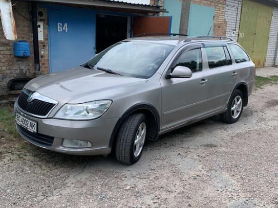 Skoda Octavia 2012г. в рассрочку
